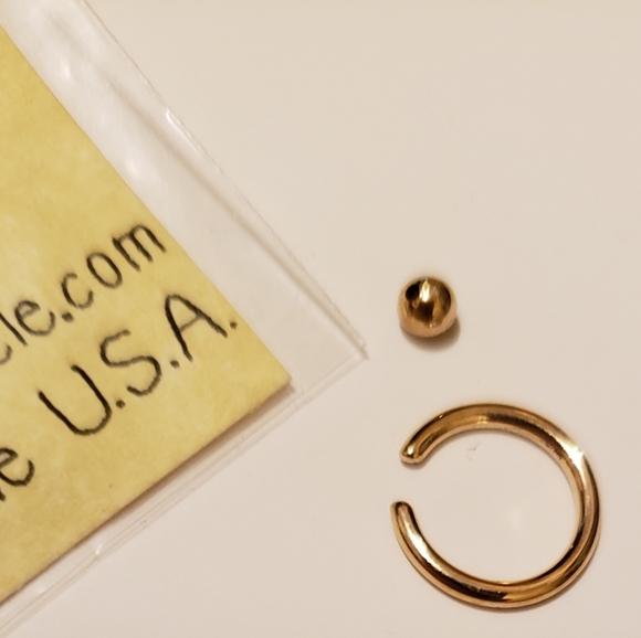 14k gold captive bead ring by Body Circle - Picture 5 of 5